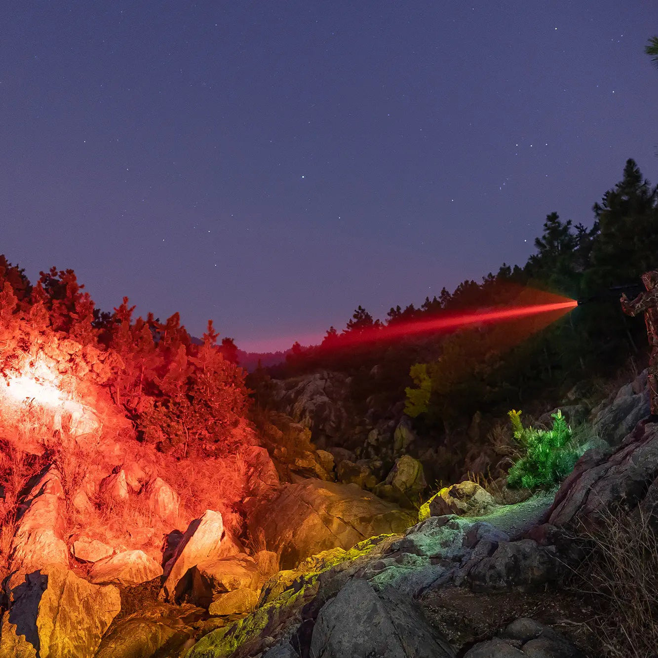 T32 Taschenlampe – 3.200 Lumen, 1.150 m Reichweite, USB-C - PureUltra