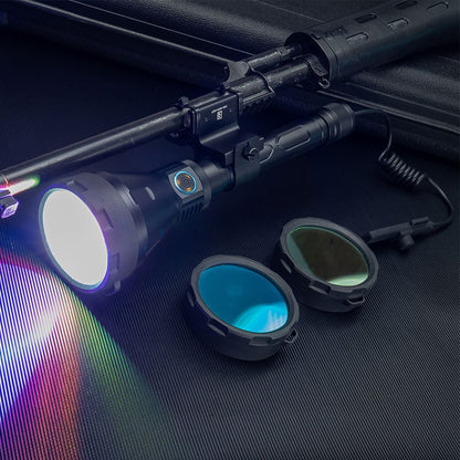 T67 LED Taschenlampe – Ultrahell, 6.700 Lumen, IP68, USB-C, 1.400 m Reichweite - PureUltra