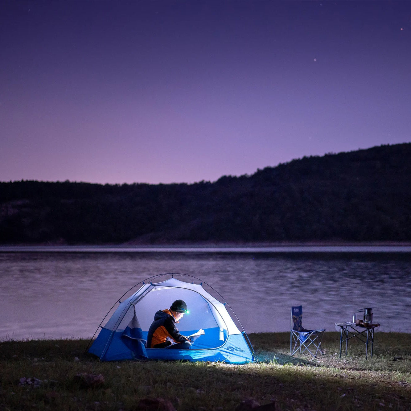H12 Stirnlampe Wiederaufladbar 1200 Lumen, 150m Reichweite, USB-C - PureUltra