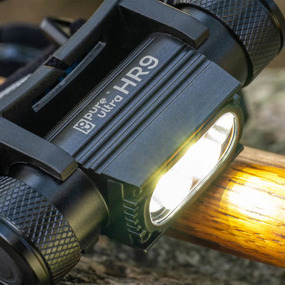 HR9 LED Stirnlampe – 900 Lumen, Rotlicht, IP66, USB-C, 300h Laufzeit - PureUltra