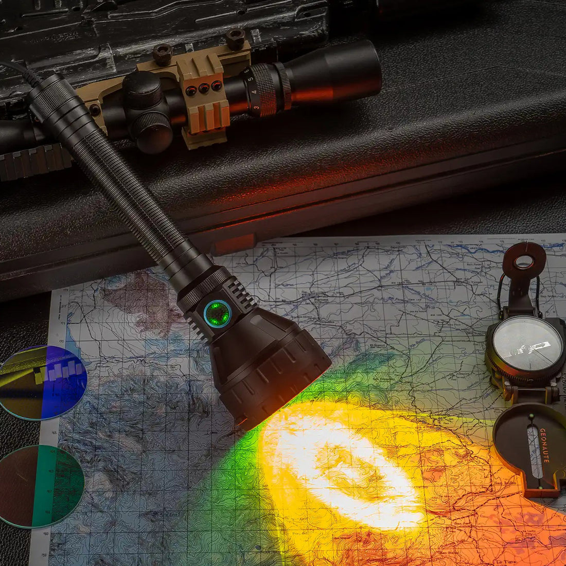 T32 Taschenlampe – 3.200 Lumen, 1.150 m Reichweite, USB-C - PureUltra