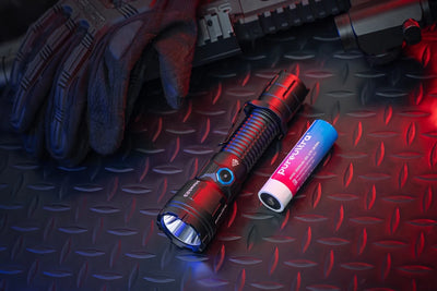 Hawk23 – kompakte LED Jagdlampe mit 2300 Lumen & 1000 m Reichweite - PureUltra