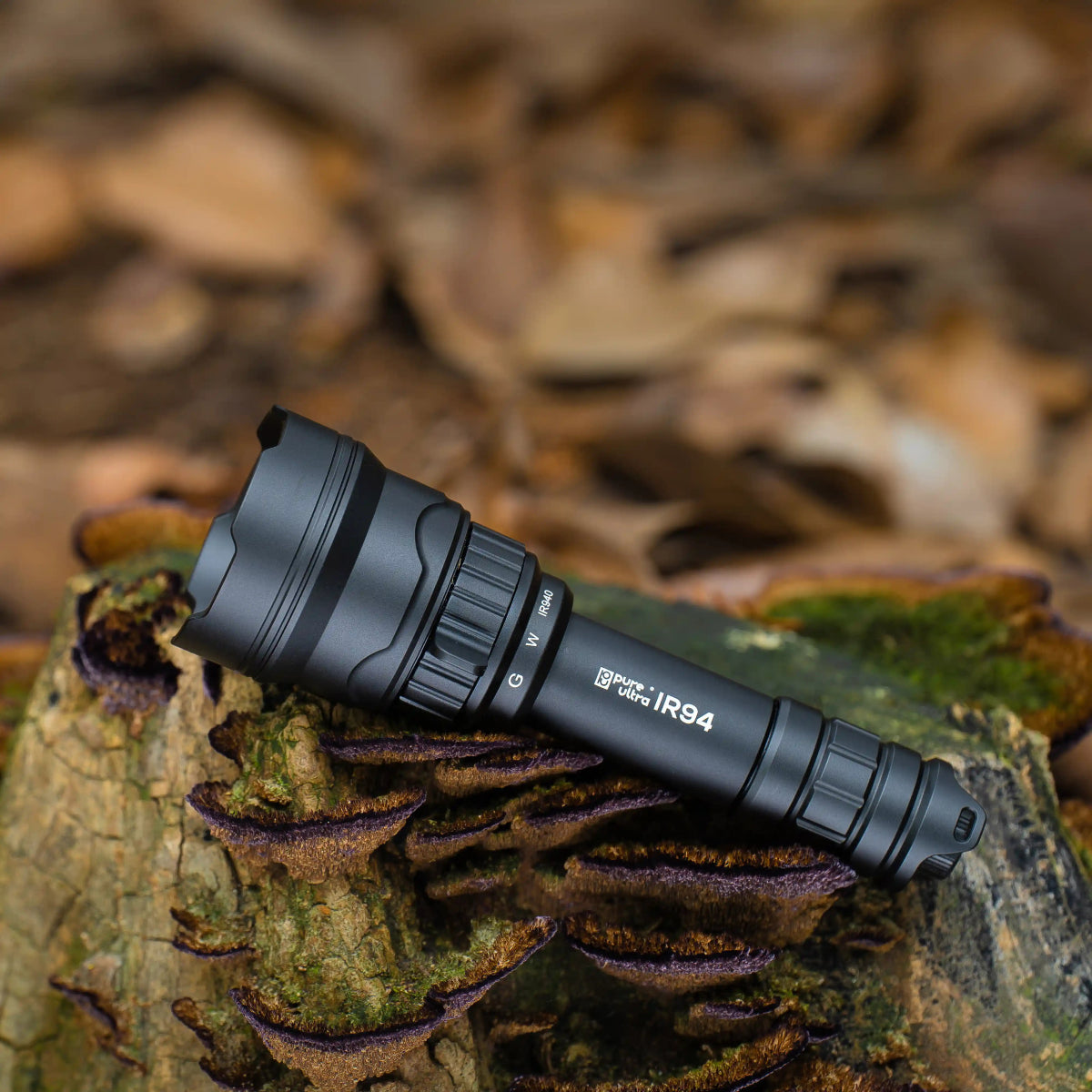 IR94 LED - Taschenlampe – 3 - in - 1 Licht (Weiß, Grün, IR940nm) mit Zoom & Dimmer - PureUltra