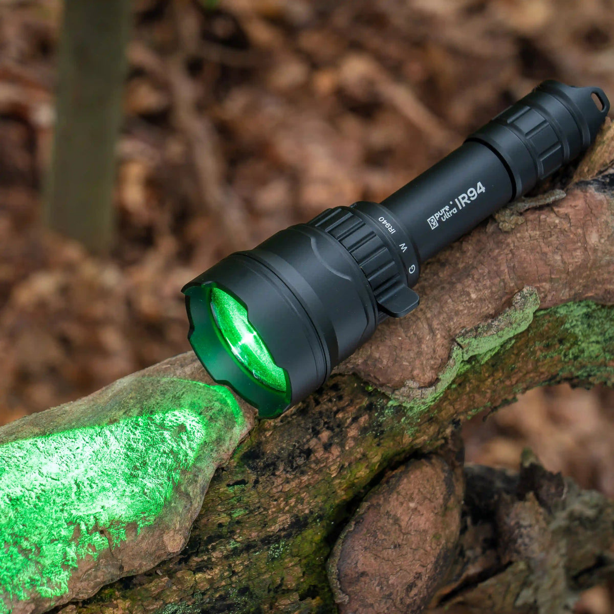 IR94 LED - Taschenlampe – 3 - in - 1 Licht (Weiß, Grün, IR940nm) mit Zoom & Dimmer - PureUltra