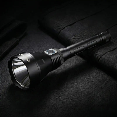 PureUltra T67 Profi - Taschenlampe | 6.700lm • 1.400m Reichweite • IP68 - PureUltra